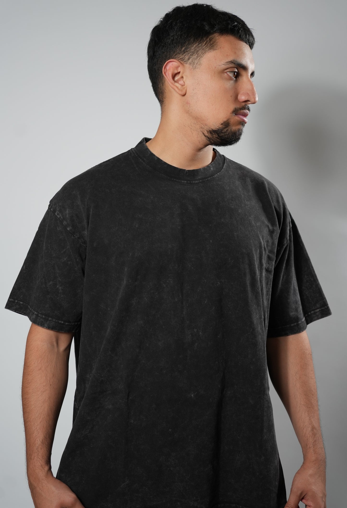 La Virgen De Guadalupe- Premium Tee