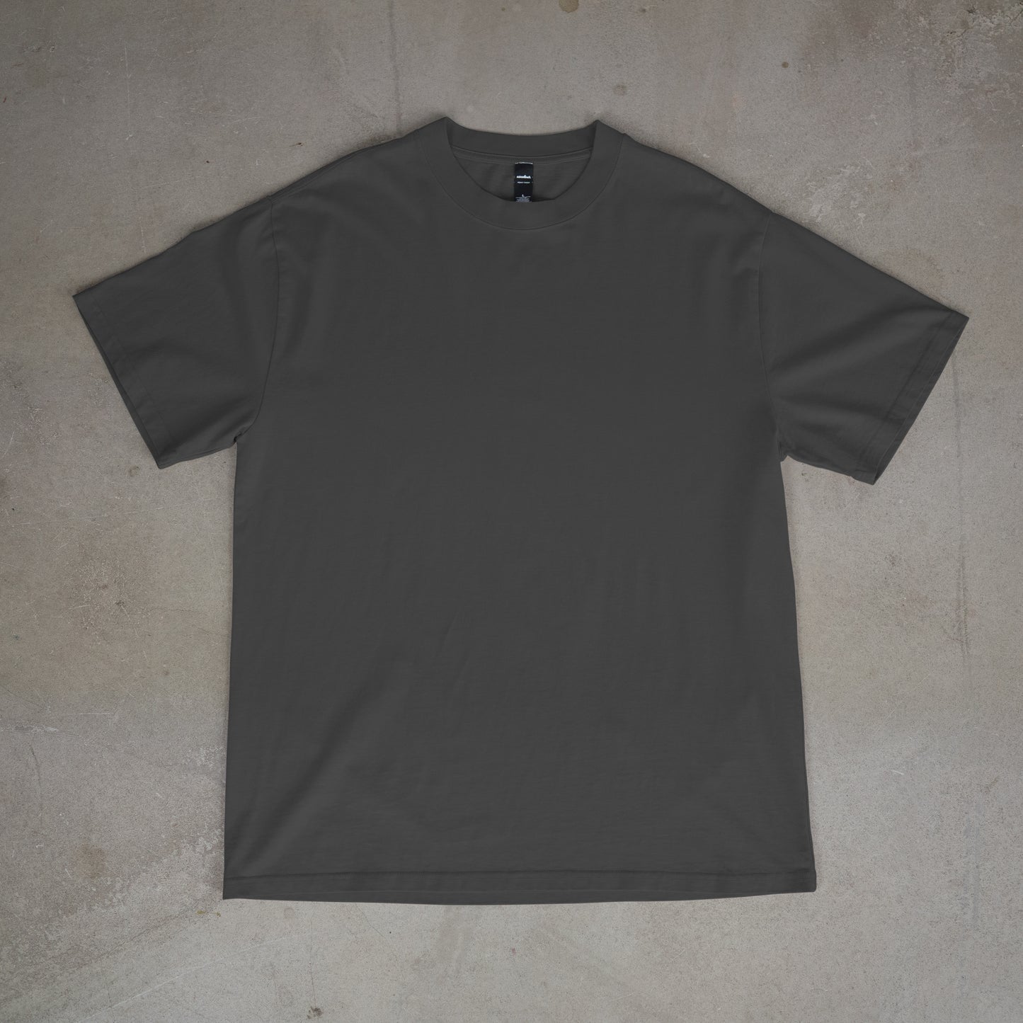 La Virgen De Guadalupe- Premium Tee