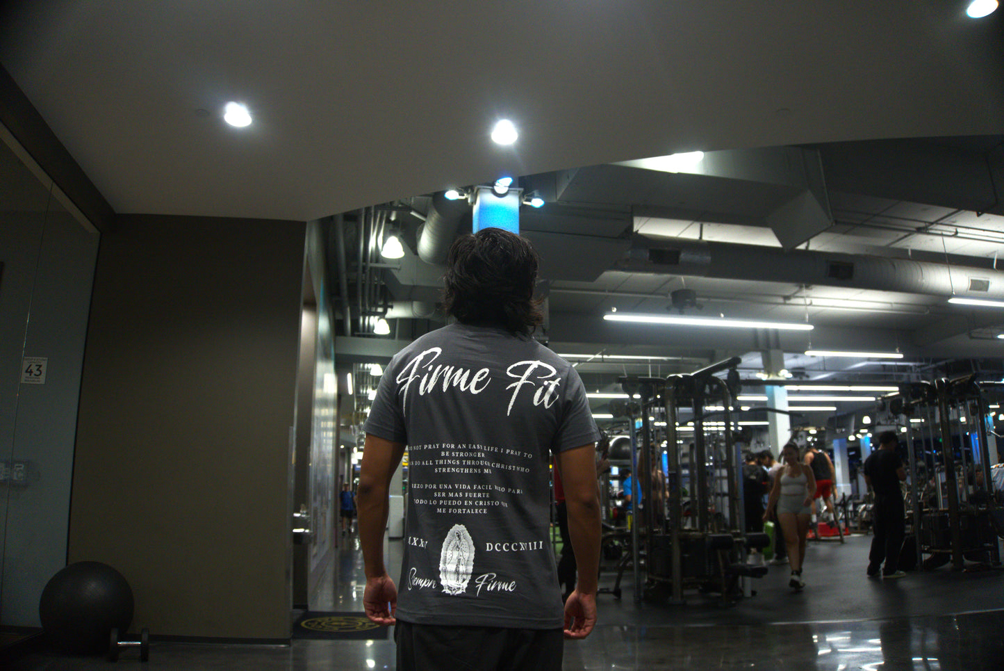 La Virgen De Guadalupe- Premium Tee